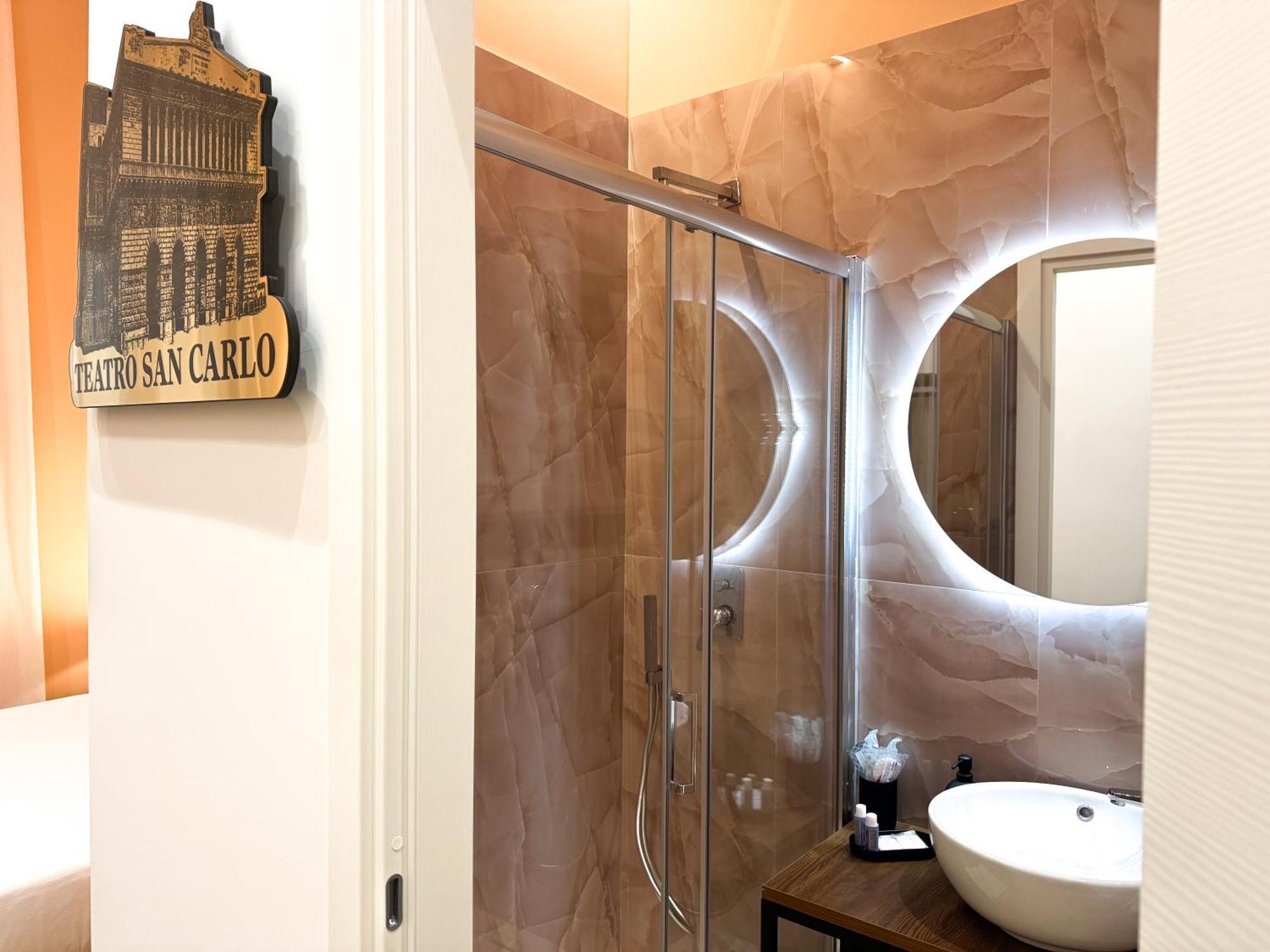 Toledo Luxury Rooms - Lr Collection Nápoles Exterior foto